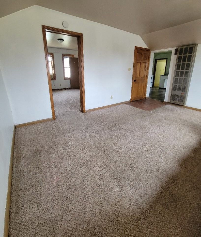 402 1/2 N 2nd Ave #2 - Photo 5 of 12