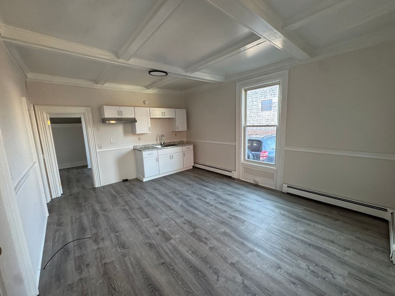 7 Green Street - Photo 2 of 25