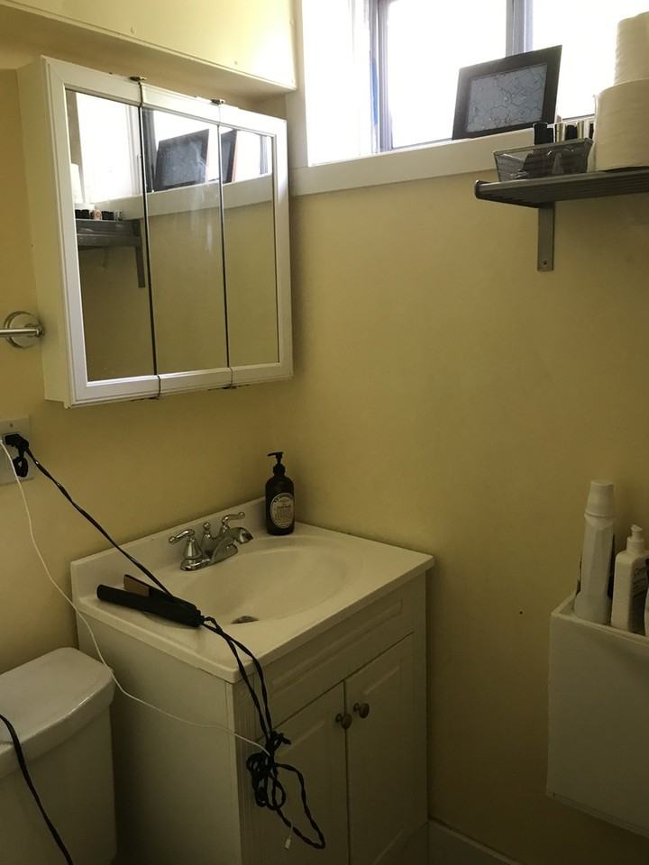 1922 S Columbine St - Photo 7 of 9