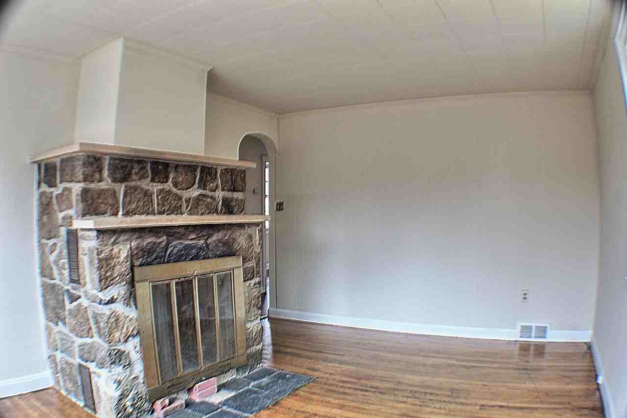 43 43 Beckers Grove Road - Photo 4 of 12