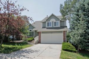 featured image of 657 Somerset Dr