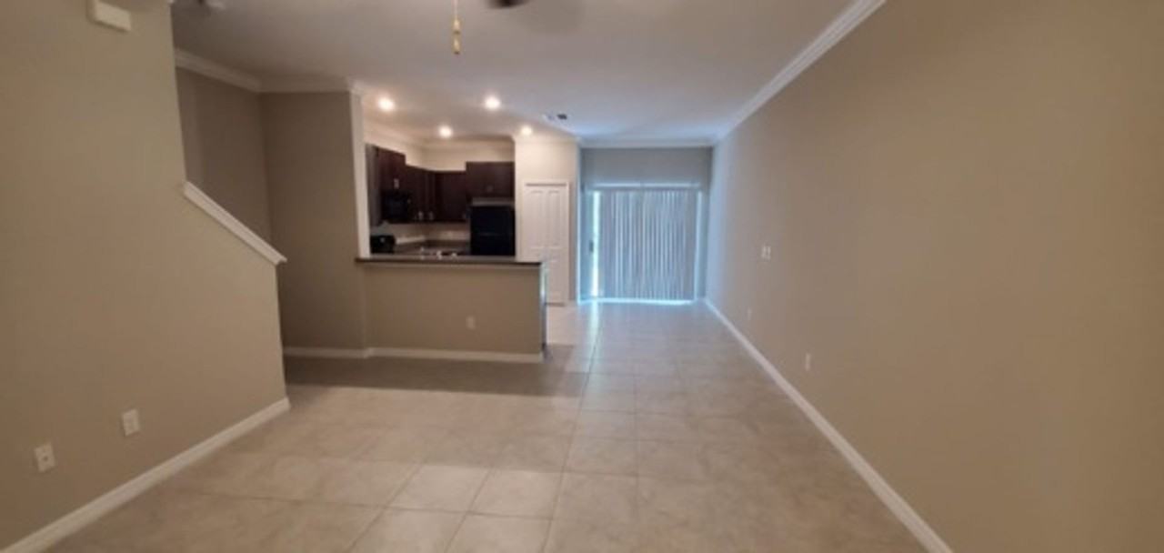 11859 Dumaine Valley Rd - Photo 4 of 19