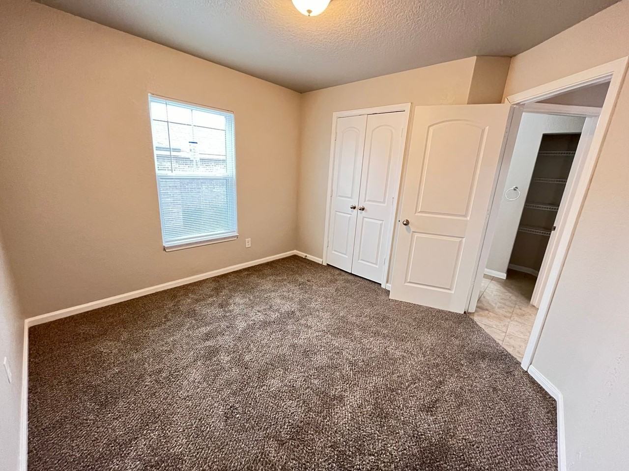 12324 Claiborne - Photo 6 of 21