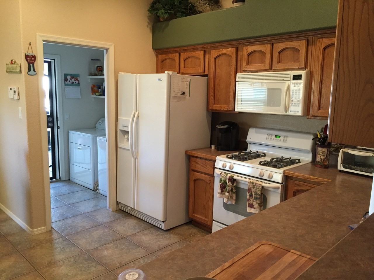 10328 E 39th Way - Photo 5 of 15