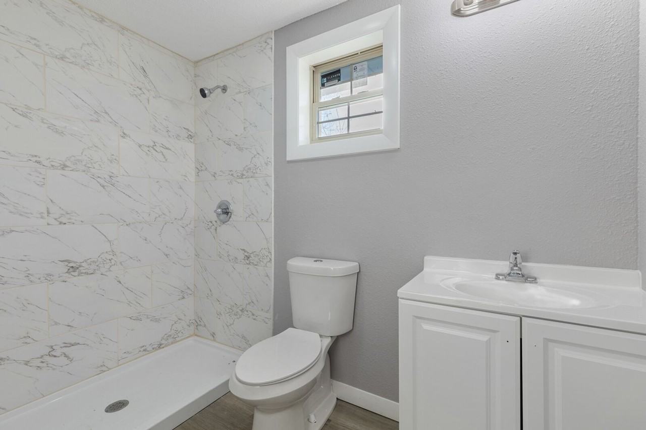 4105 Balch Dr - Photo 7 of 11