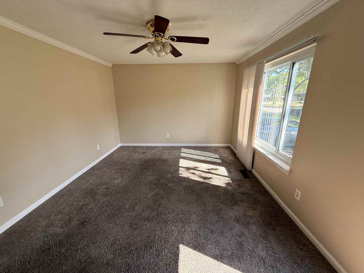 9404 Balance Ln - Photo 3 of 17