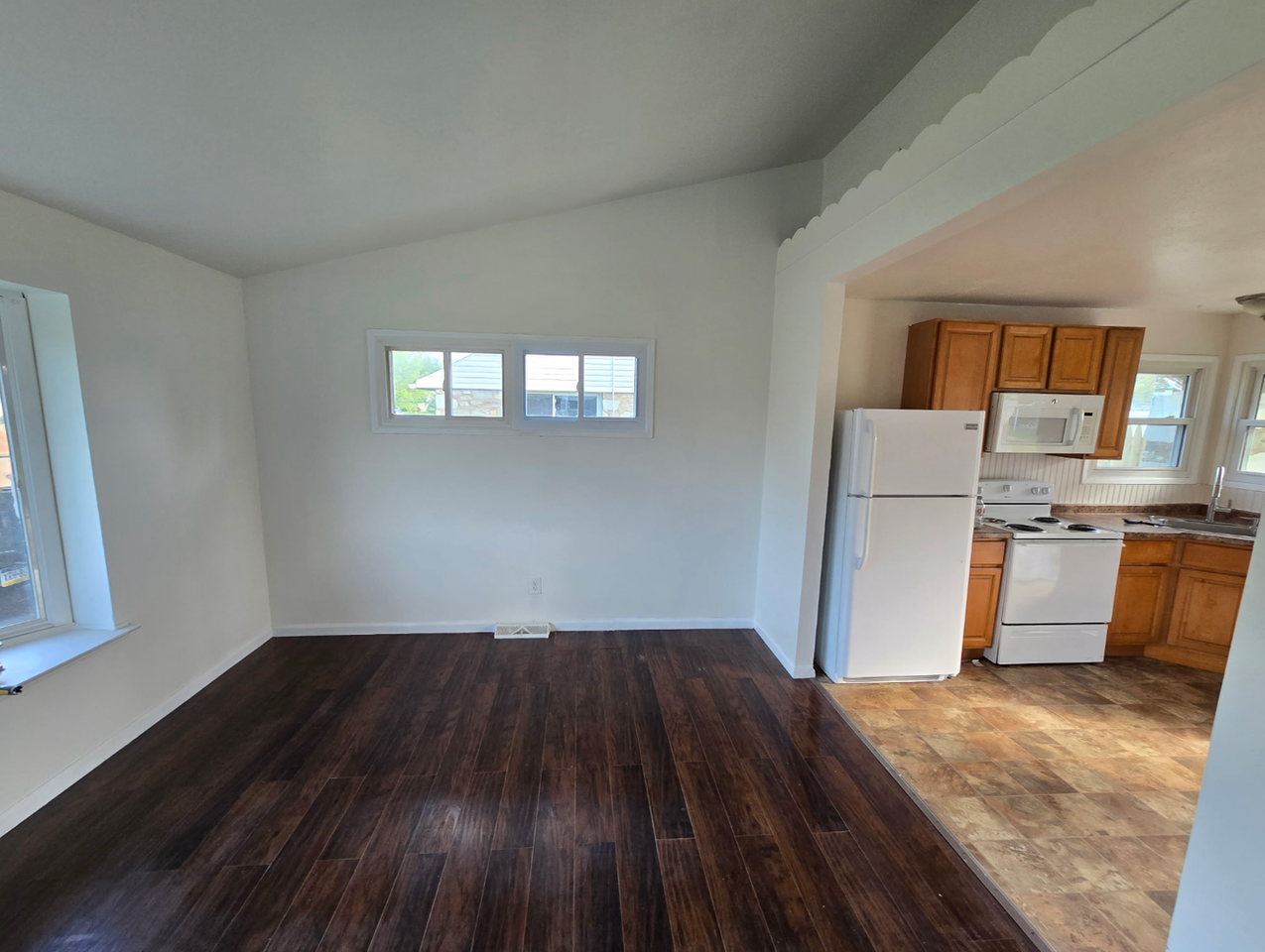 2508 Green Ave - Photo 5 of 11