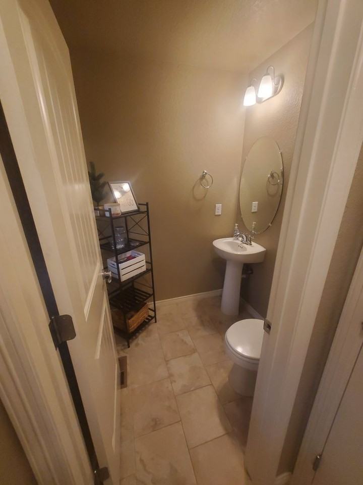 5635 Osbourne Dr - Photo 7 of 20