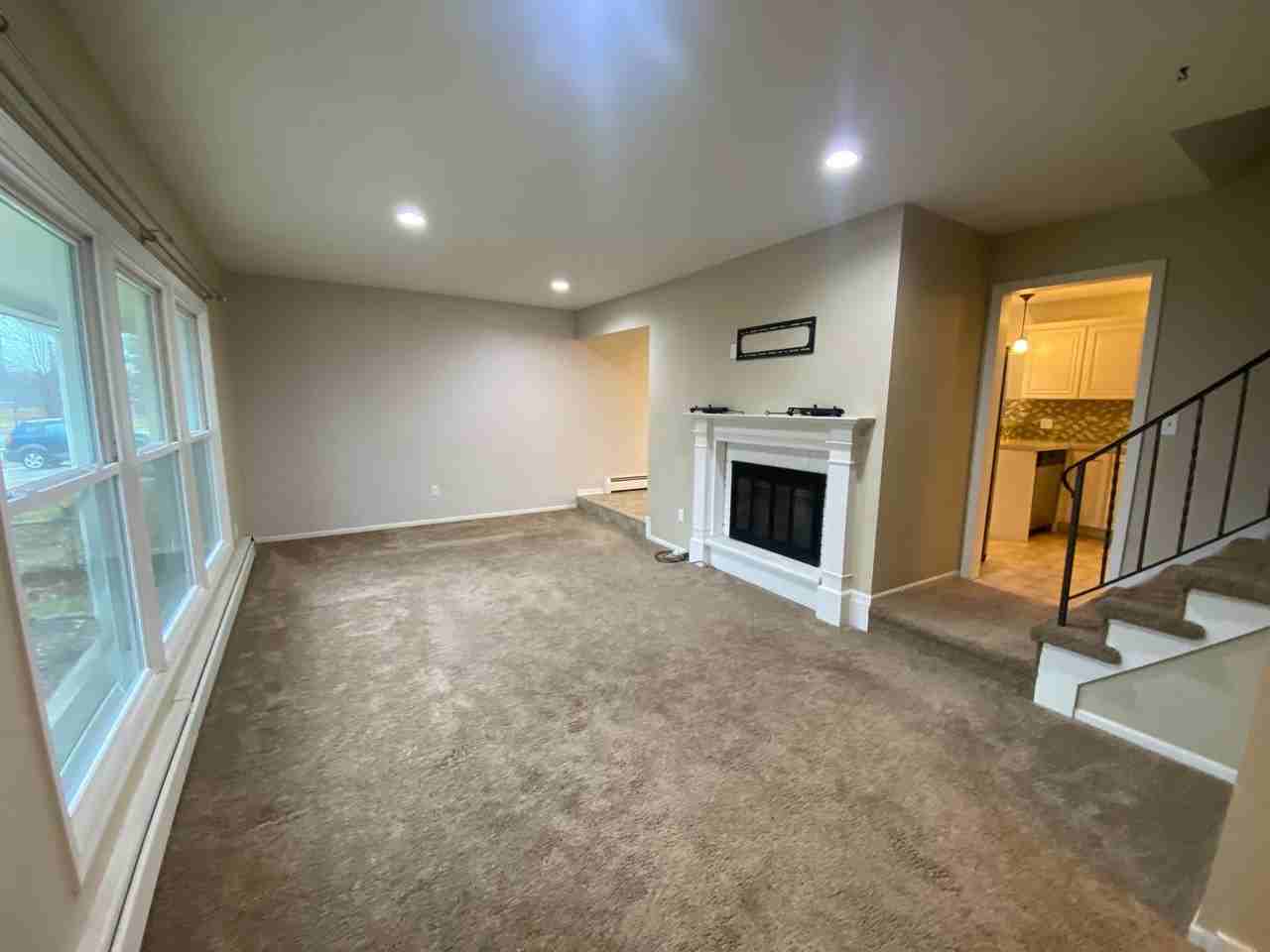 3214 Brookshire Dr Se - Photo 3 of 24