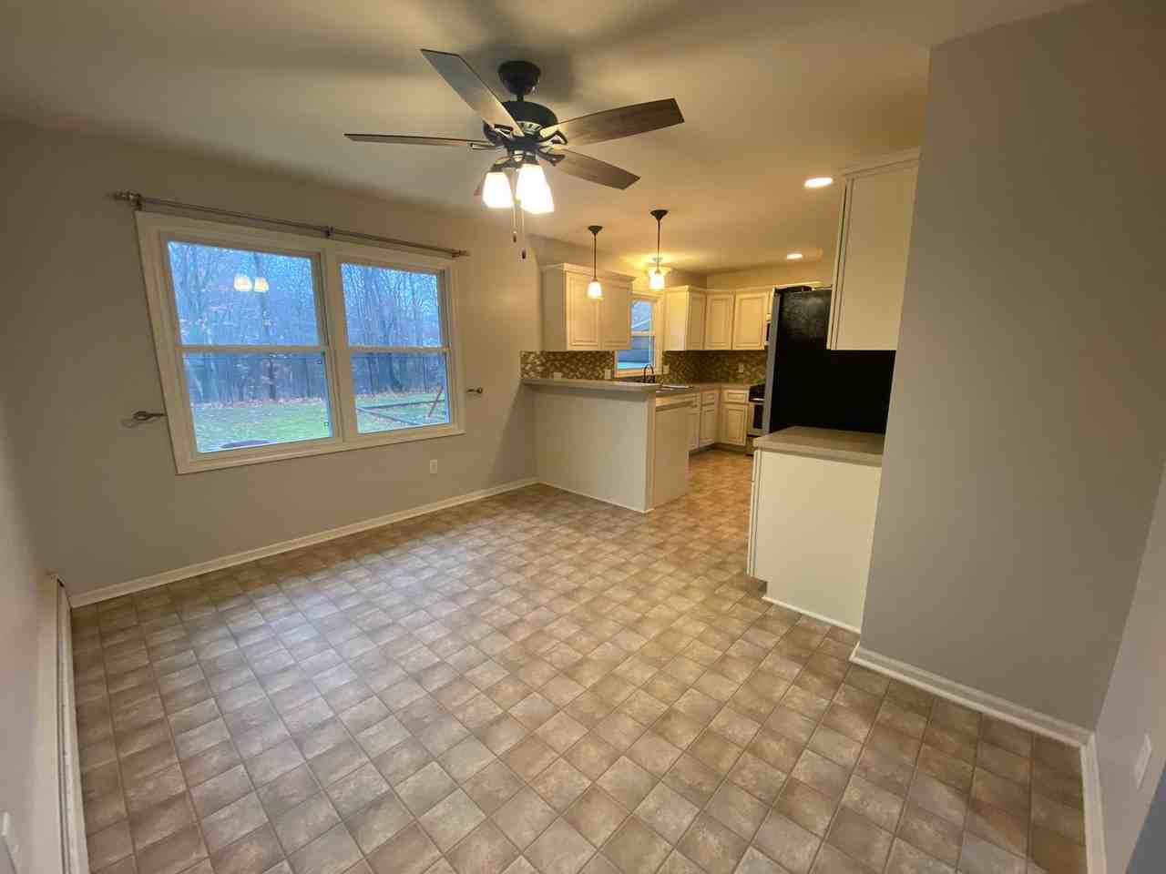 3214 Brookshire Dr Se - Photo 6 of 24