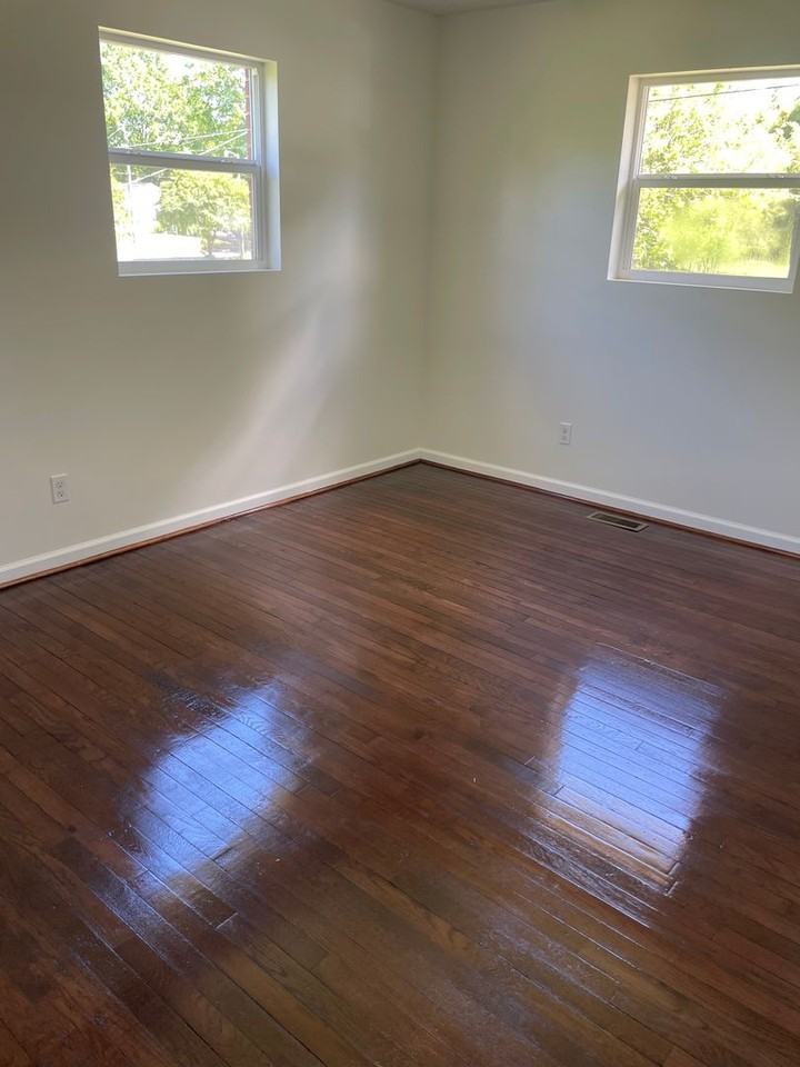 1405 Bethlehem Ln - Photo 6 of 12