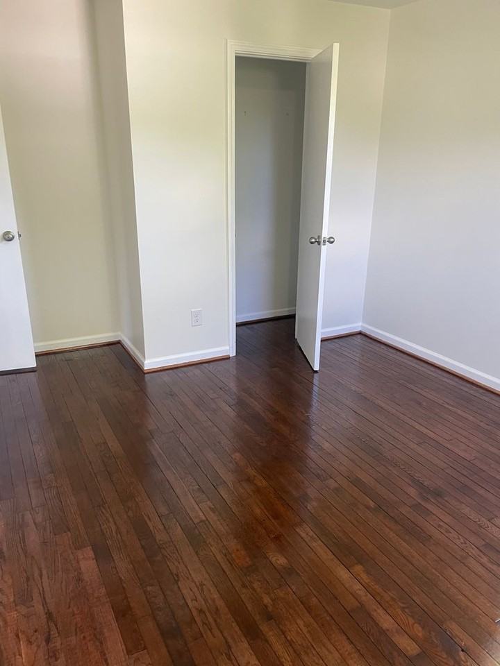 1405 Bethlehem Ln - Photo 7 of 12