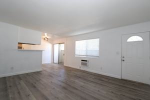 featured image of 460 Vista Ave