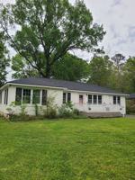 featured image of 224 Blossom St