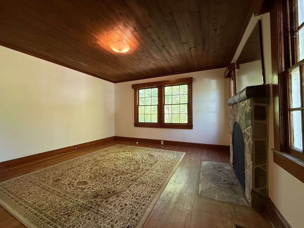 2109 Horne Town Rd - Photo 6 of 16