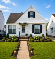 featured image of 3019 Heresford Dr