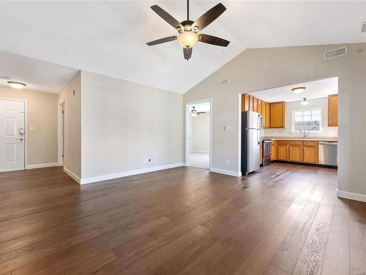 4133 Welsh Dr - Photo 3 of 21