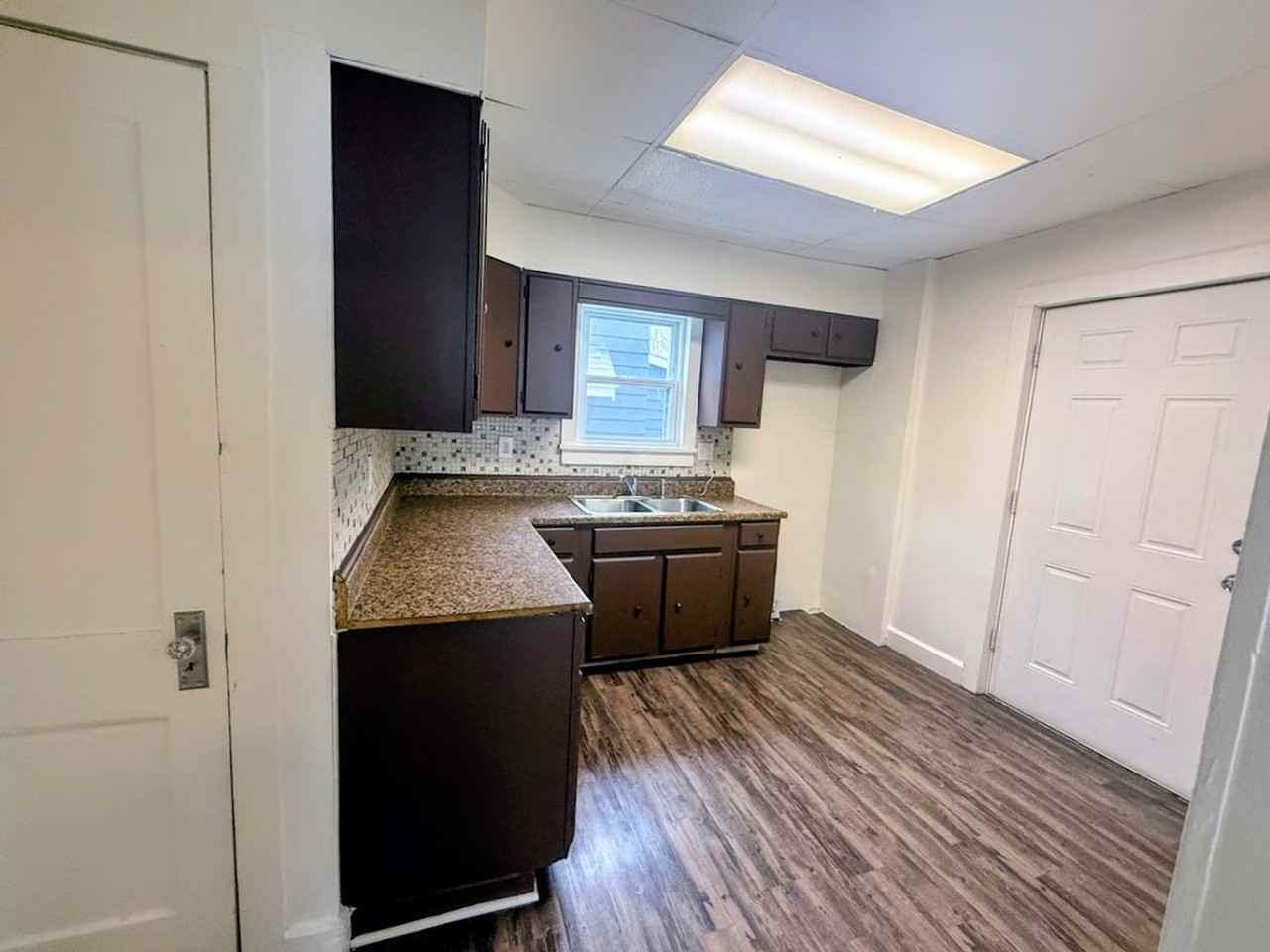 879 Hammel St - Photo 6 of 18