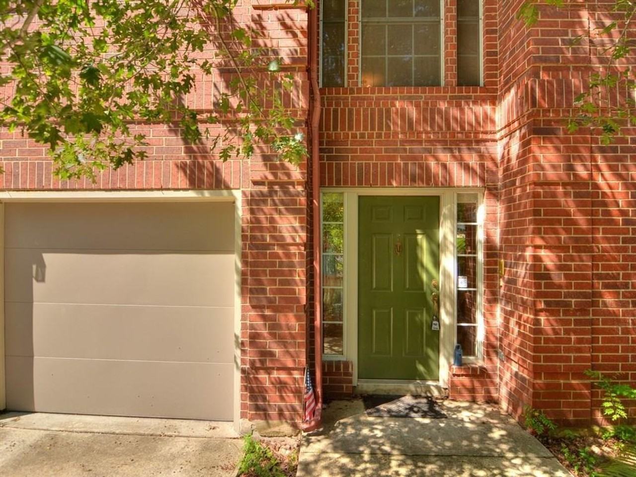 5921 Taylor Draper Cv - Photo 2 of 27