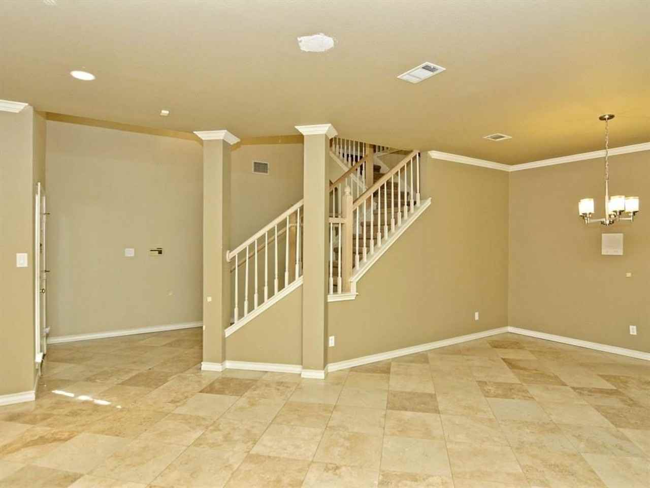 5921 Taylor Draper Cv - Photo 5 of 27