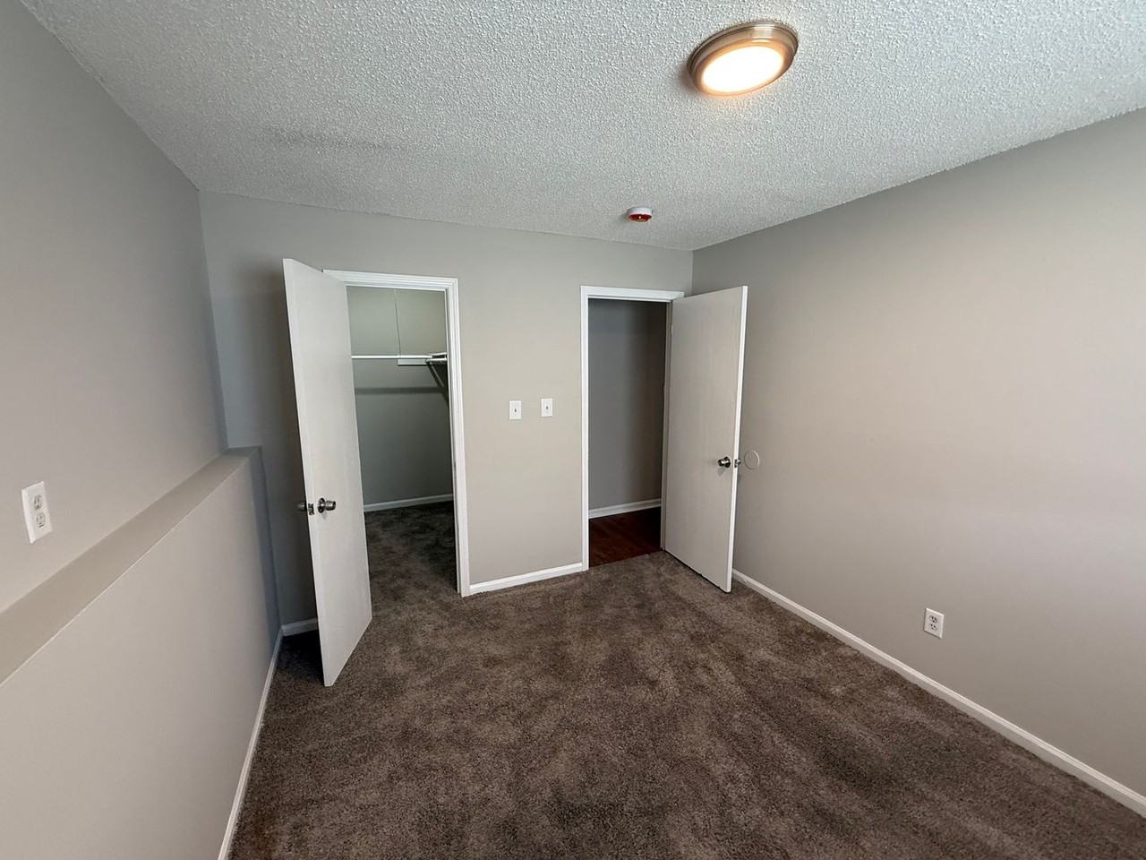 7221 N Moberly Dr #D - Photo 7 of 15