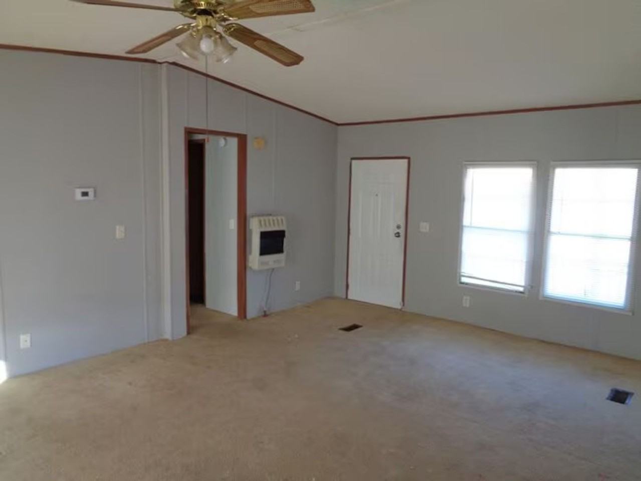 156 Rader Creek Rd - Photo 7 of 20