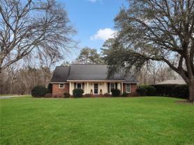 1450 E Overbrook Rd - Photo 1 of 1