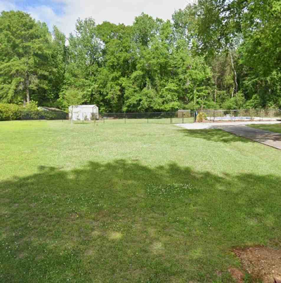 1450 E Overbrook Rd - Photo 4 of 17