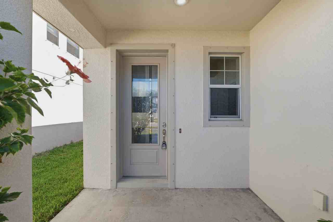 1556 N River Cir - Photo 5 of 34