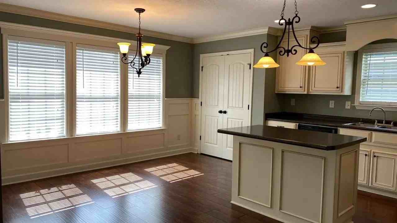 4112 Silver Gln - Photo 3 of 13