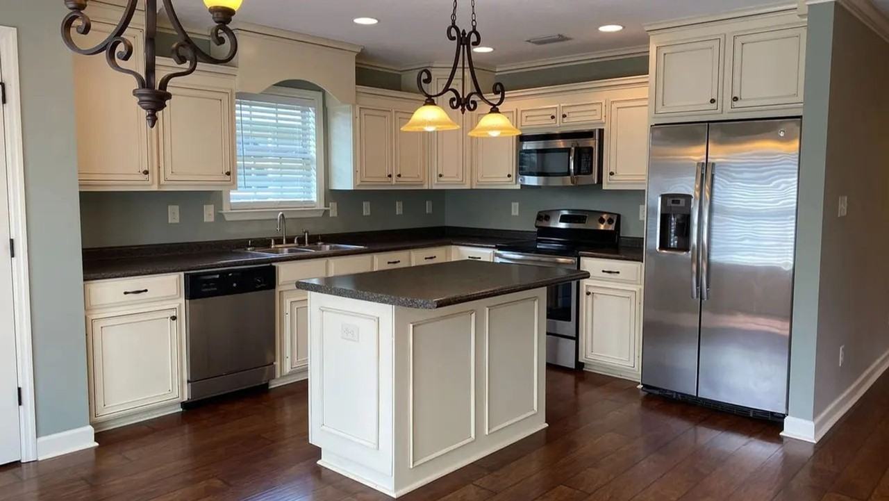 4112 Silver Gln - Photo 4 of 13