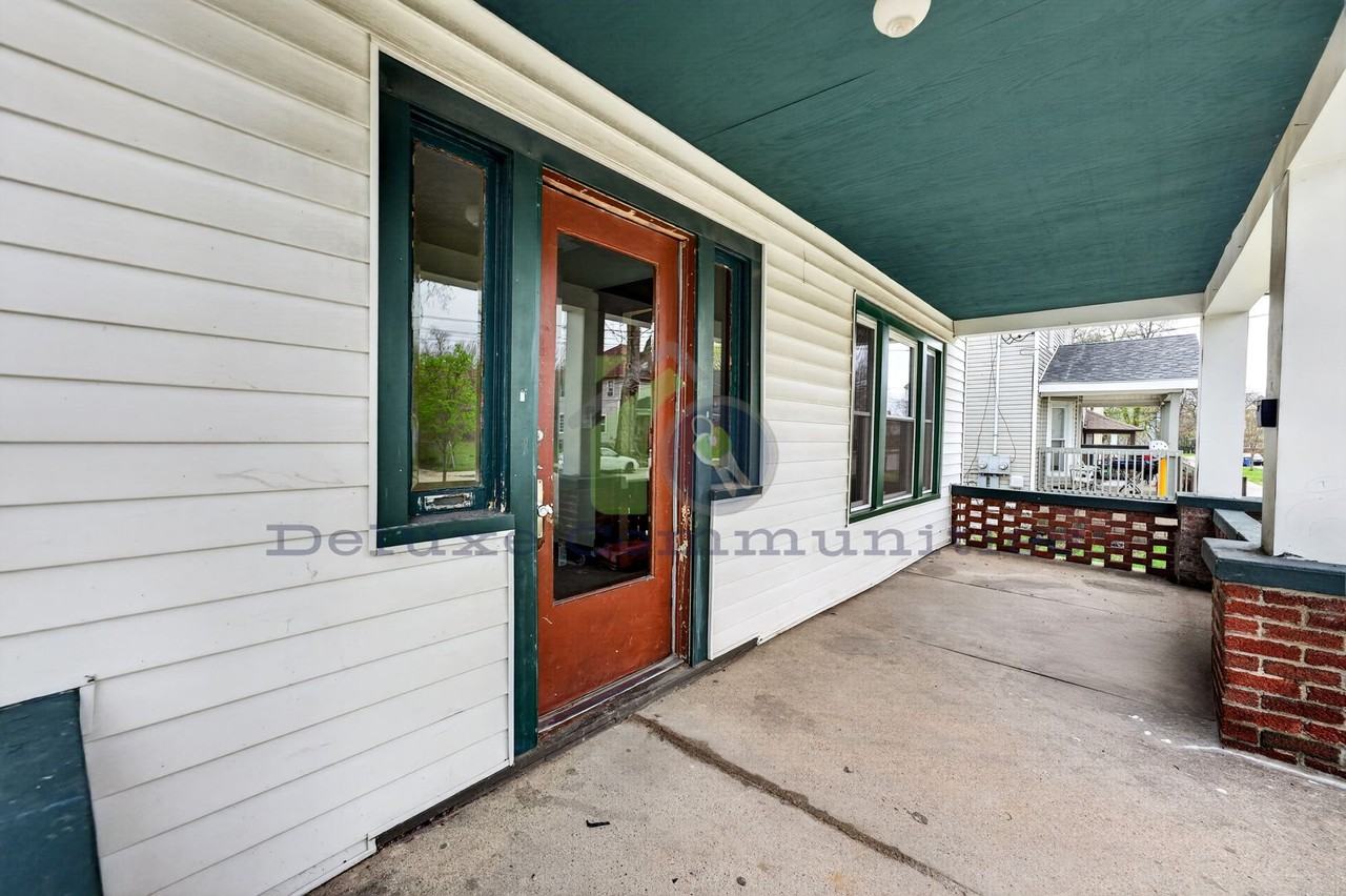 434 Worden St Se #2 - Photo 4 of 39