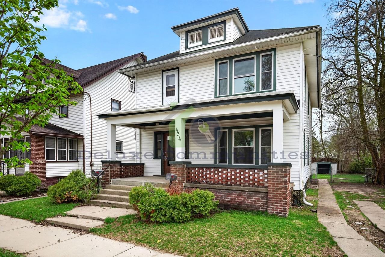 434 Worden St Se #1 - Photo 2 of 41