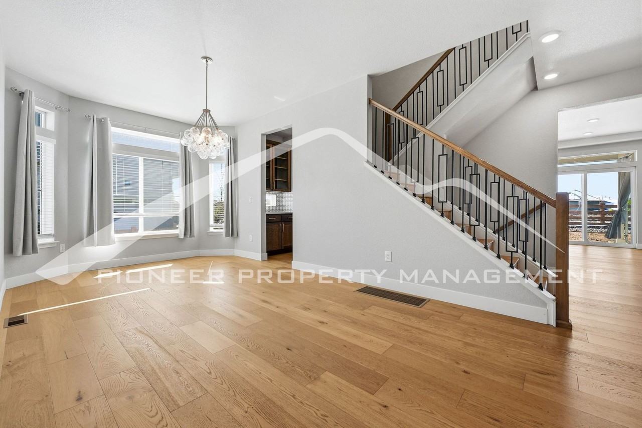 17346 E 103rd Ave - Photo 5 of 40