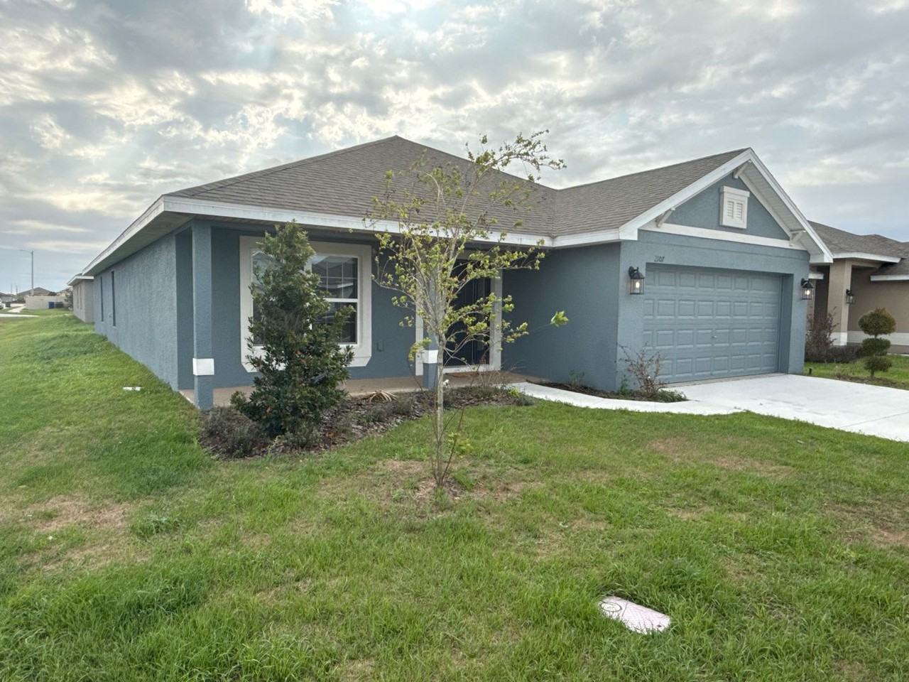 2107 Cartgate Ln - Photo 2 of 41