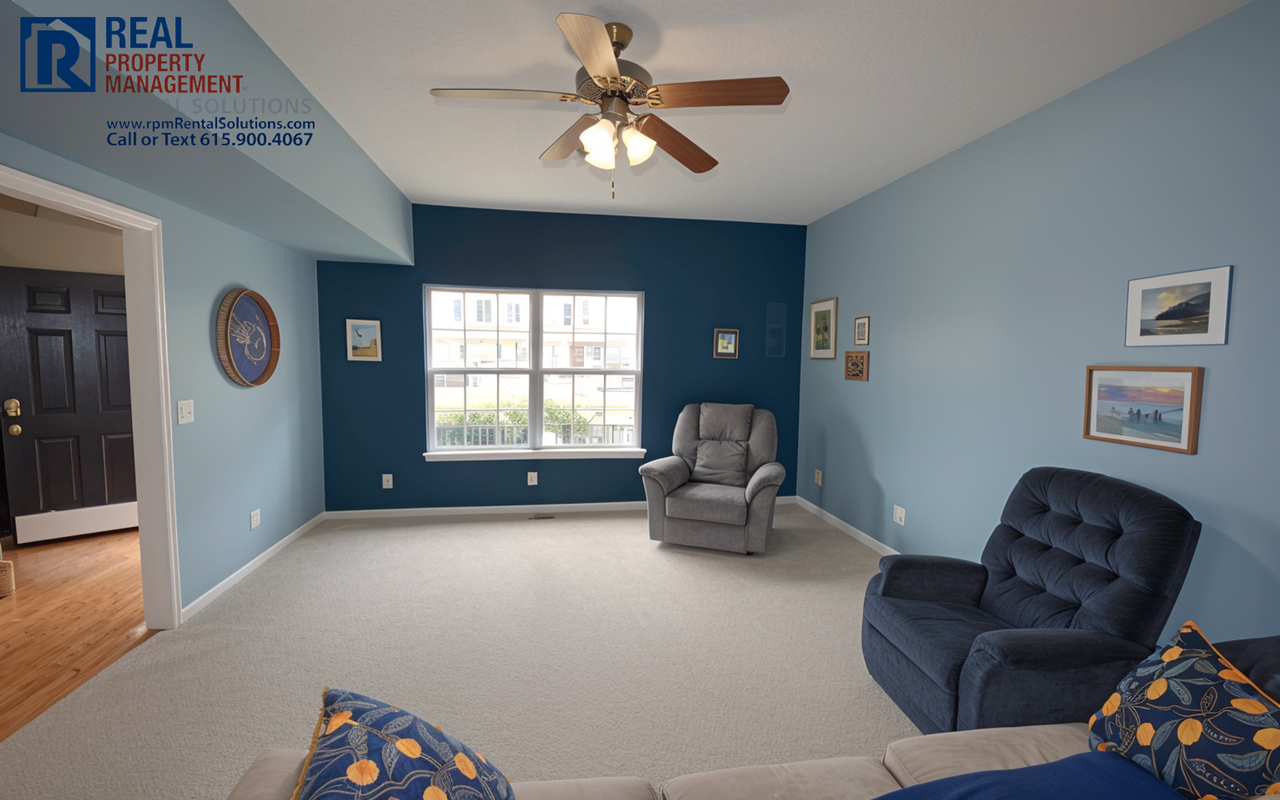 284 Meigs Dr #E37 - Photo 2 of 10