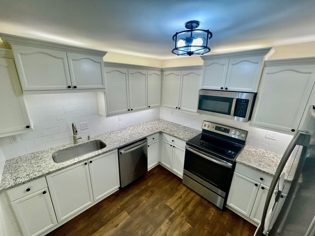 31217 Paradise Cmns #828 - Photo 2 of 18