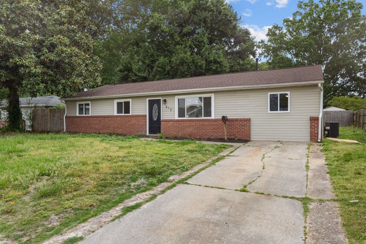 412 Lineberry Rd - Photo 3 of 32