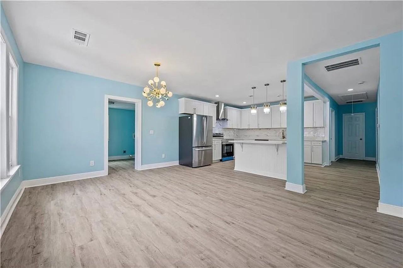 1658 Temple Ave - Photo 2 of 26