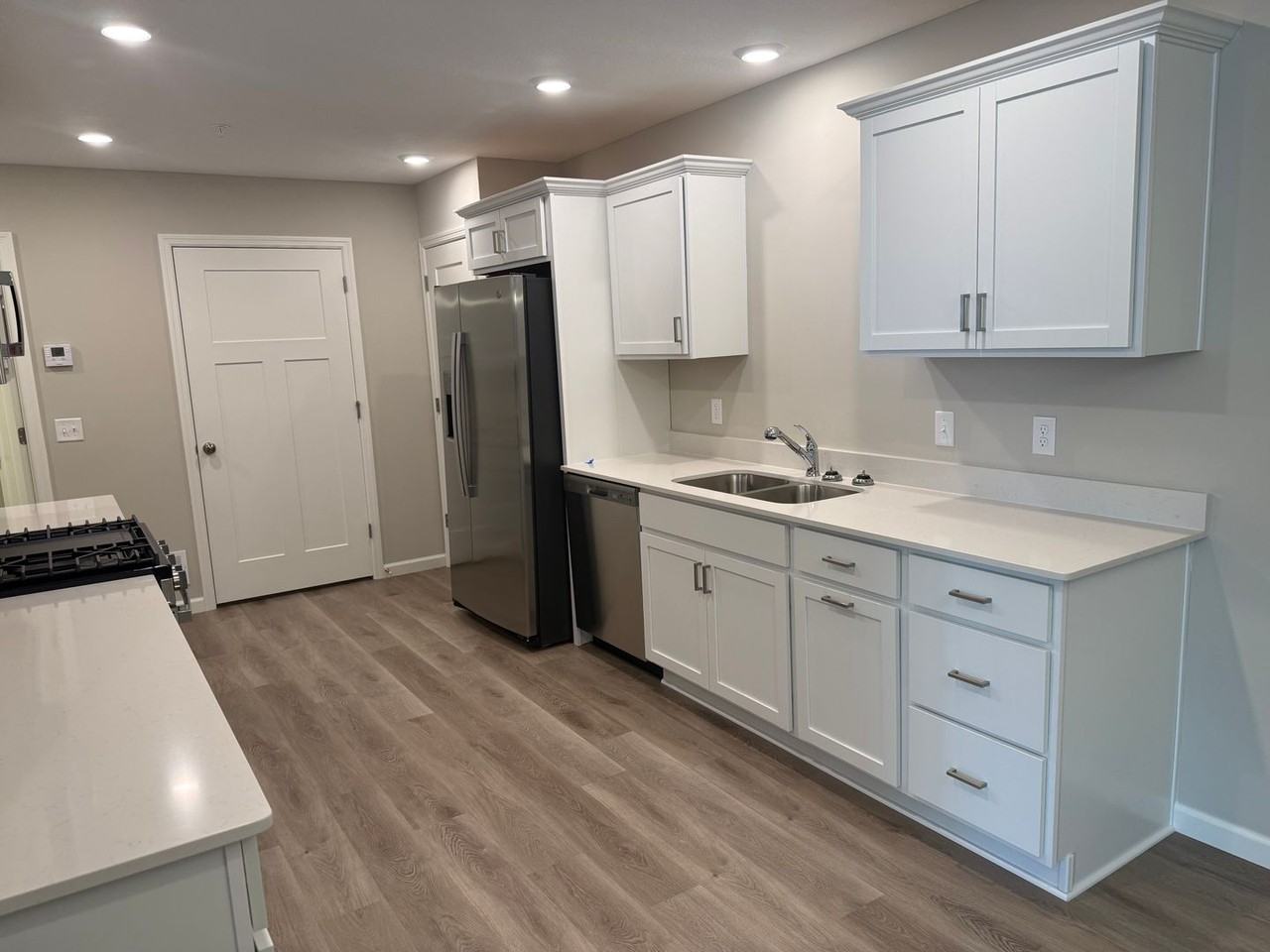 12660 Pond View Rd - Photo 6 of 18