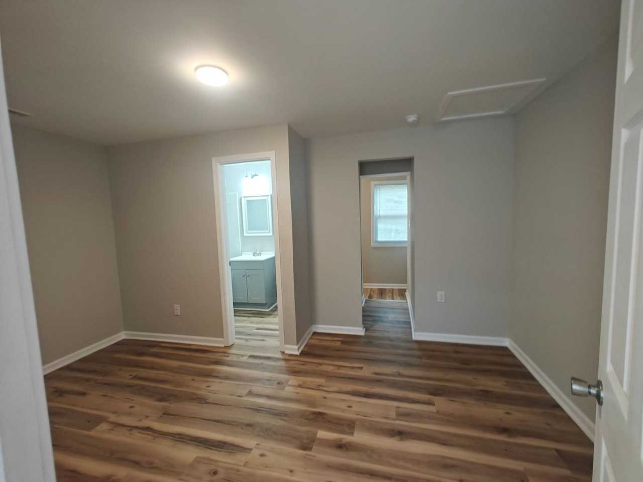 120 S Little Church St - Photo 3 of 20