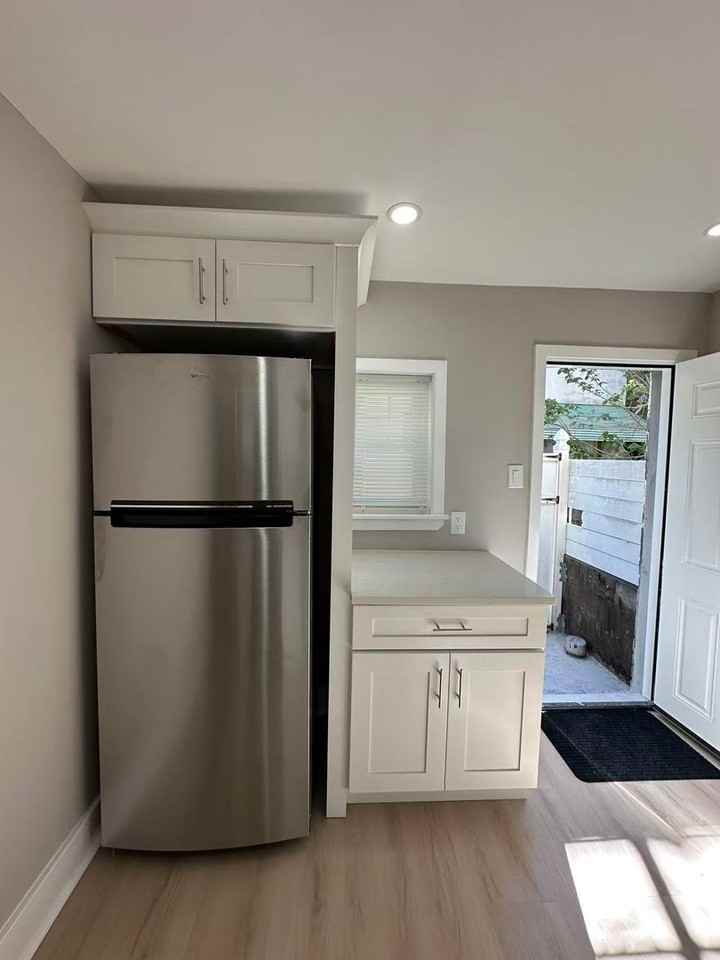 2545 S Franklin St - Photo 7 of 20