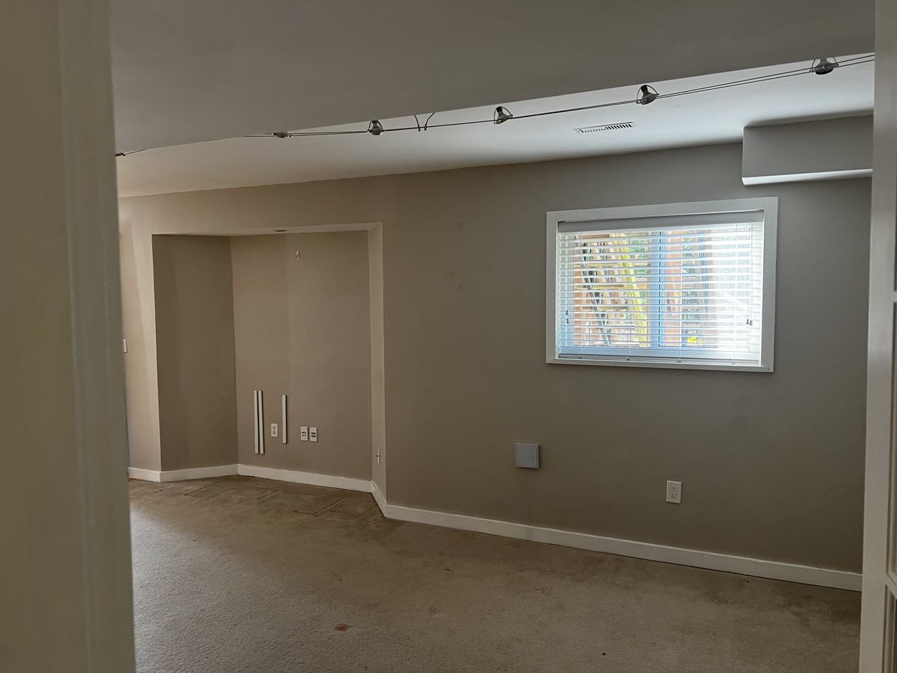 29 Foxwood Drive - Photo 7 of 10