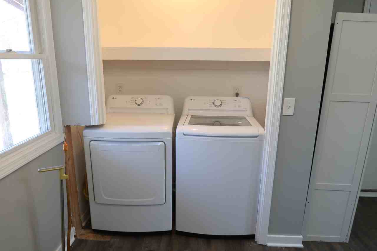 40 58th St Se #1 - Photo 4 of 10