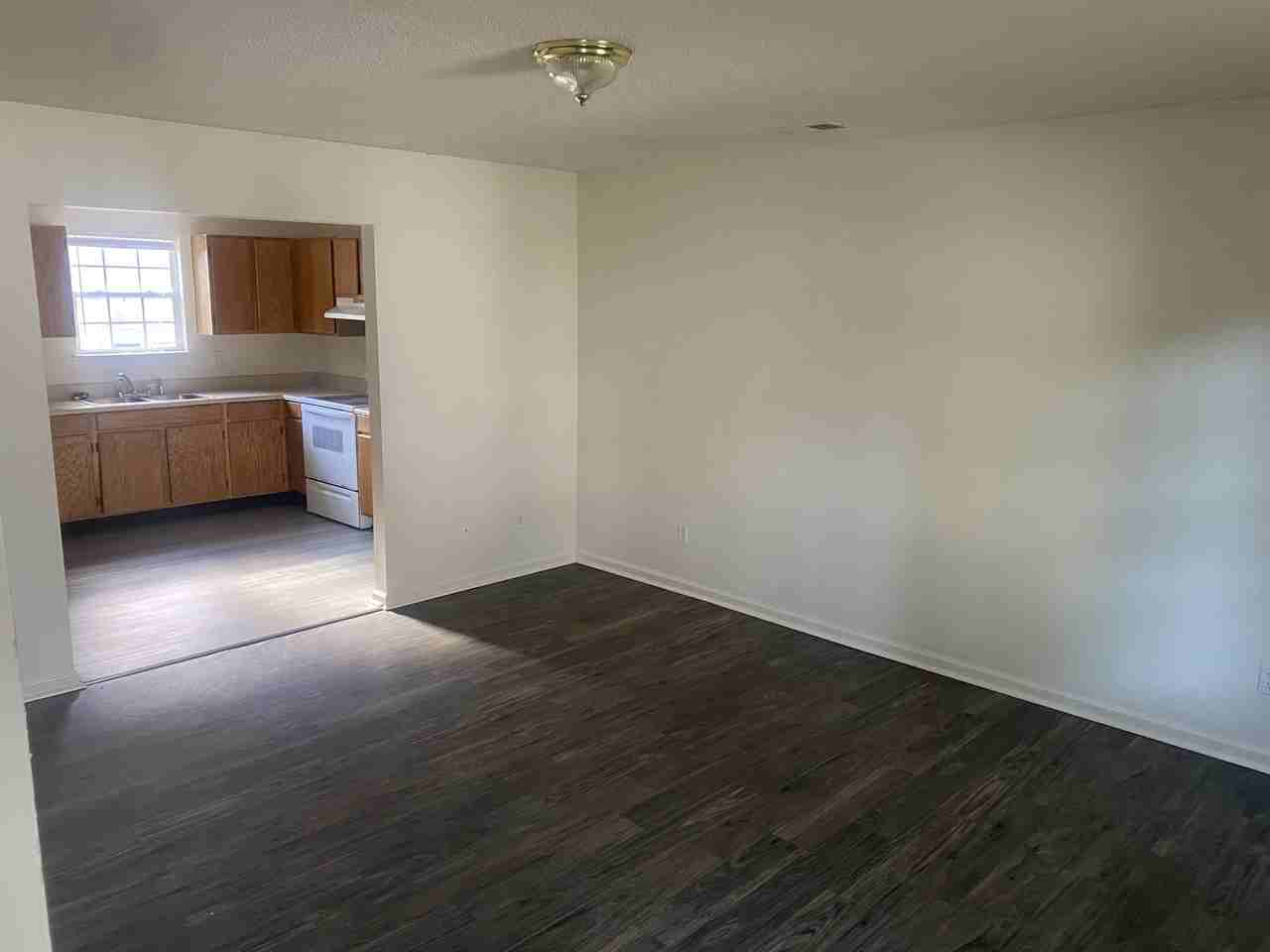 1309 Waverly Ave #A - Photo 6 of 14