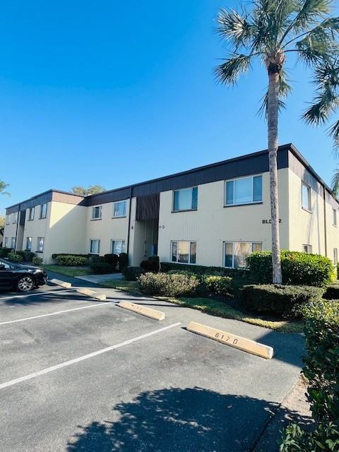 625 N Keene Rd #1 - Photo 2 of 15