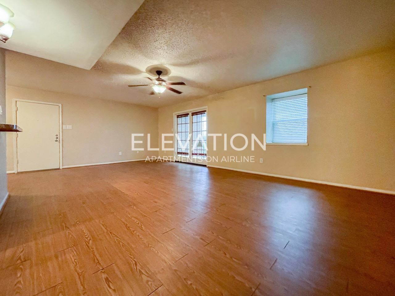 903 Linwood DrApt 201 #201 - Photo 2 of 10