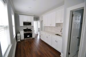 featured image of 56 Hobart Place #8