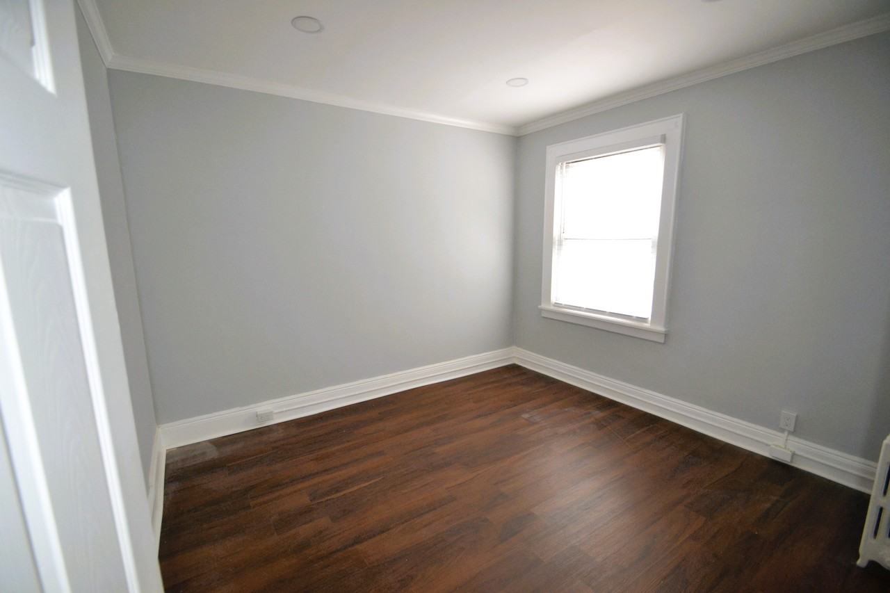 56 Hobart Place #8 - Photo 5 of 13