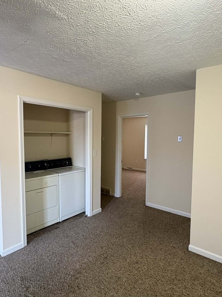 1622 Flanigan Ct #3 - Photo 4 of 20